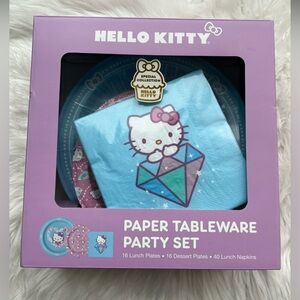 🆕 Hello Kitty Bejeweled Party Plates  Lunch Plates Desert Plates & Napkins Set